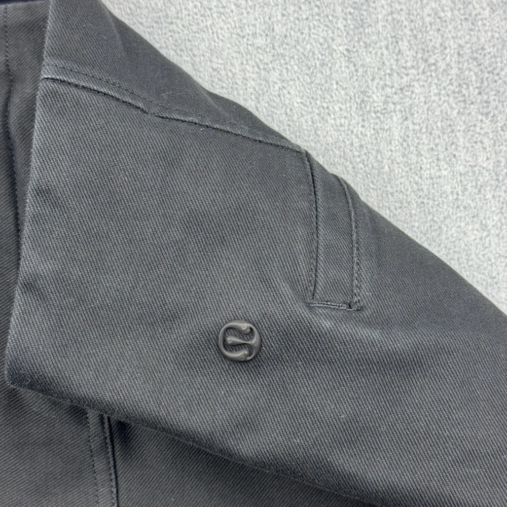 Lululemon Pants Women 6 Black Utilitech Relaxed Mid-Rise Trouser 7/8 Zip Pockets